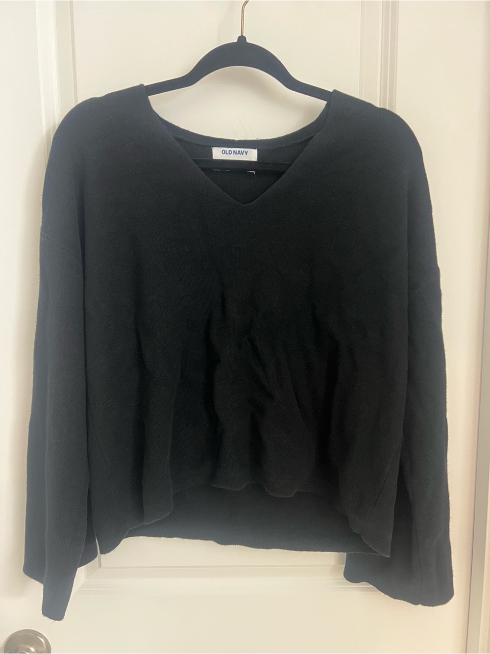 Old Navy Black V-Neck Sweater